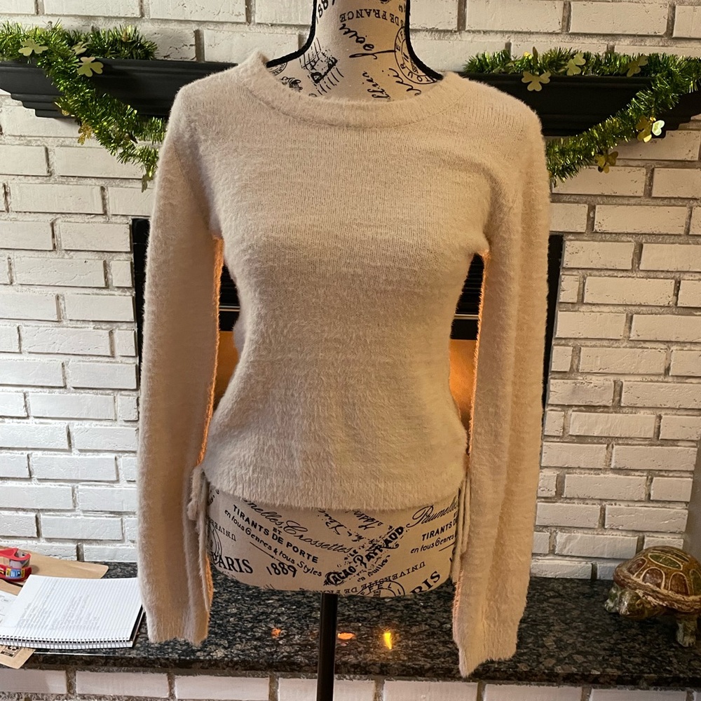 Hippie Rose sweater top
